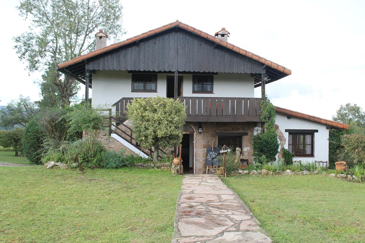 La Domanda Hotel Villa Berna Buitenkant foto