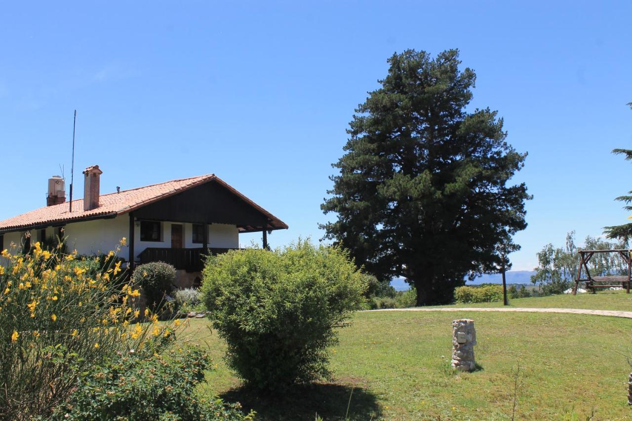 La Domanda Hotel Villa Berna Buitenkant foto