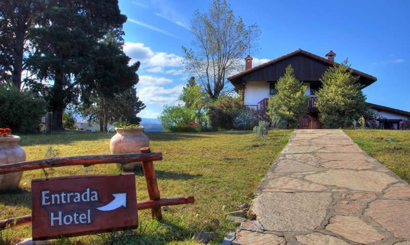 La Domanda Hotel Villa Berna Buitenkant foto
